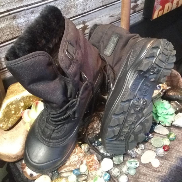 Kamik Shoes - 🥾 Kamik Snowboots Black/Waterproof/Faux-Fur Cuff